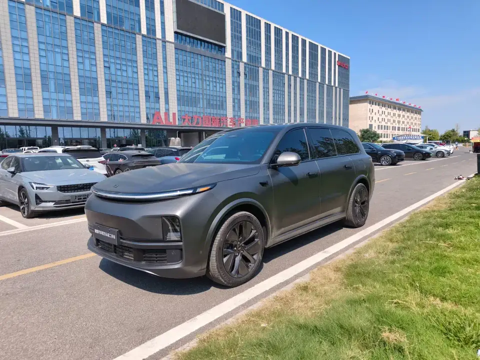 Li Auto Li Xiang L9 Model Pro 2024