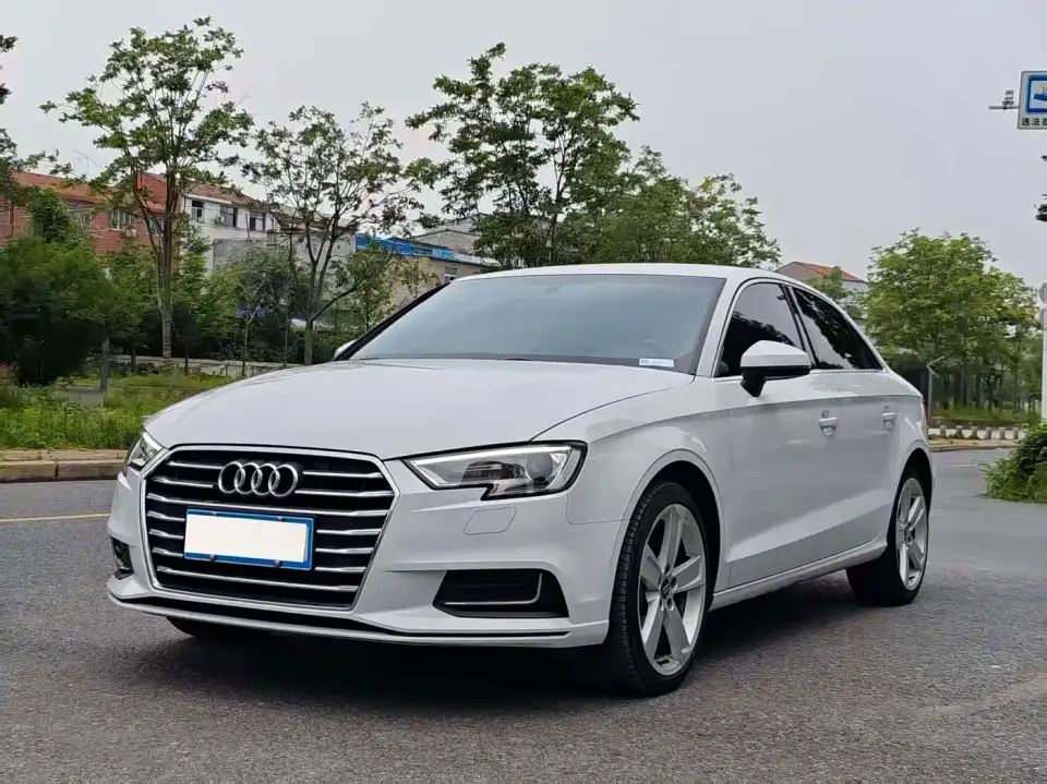 Audi A3 Limousine 35 TFSI Progressive (China V) 2021