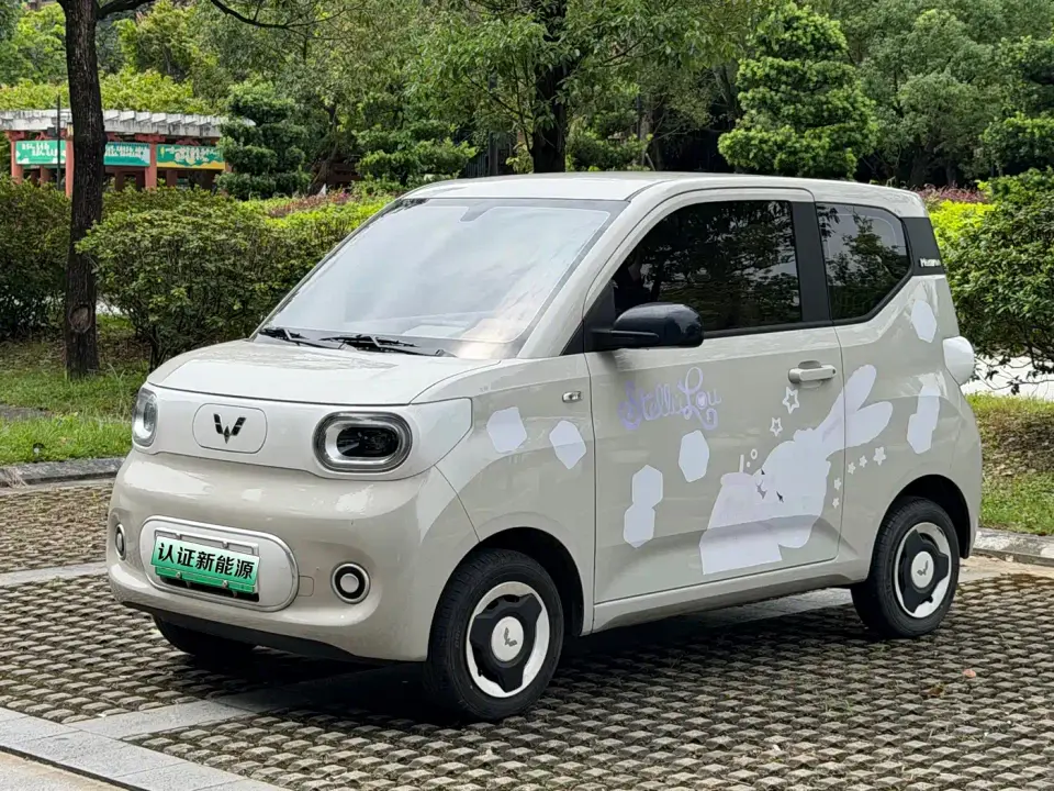Wuling Motors Hongguang MINIEV 3rd Gen 215km Advanced 2025