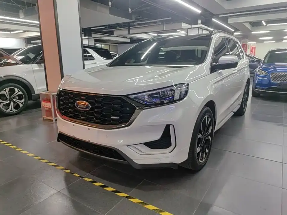 Ford Edge PLUS EcoBoost 245 AWD ST-Line 7-seater 2022