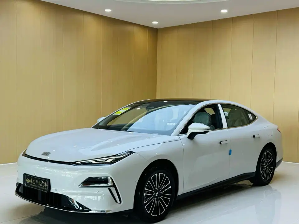 Geely Galaxy Galaxy Xingyao 8 130km EM-i Premium Edition 2026