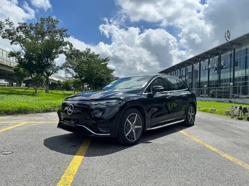 Mercedes-Benz EQS SUV Model 500 4MATIC 2026