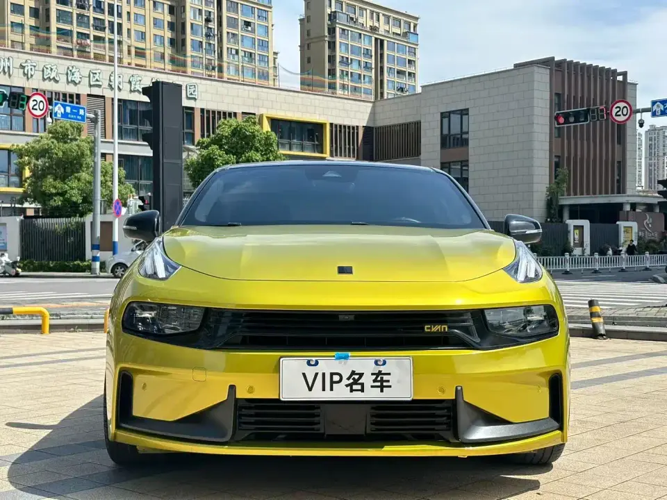 Lynk & Co 03 03+ 2.0TD Auto Wind Rider Edition 2021