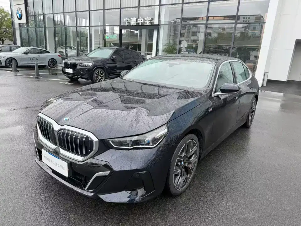 BMW 5 Series 530Li Premium M Sport Package 2025