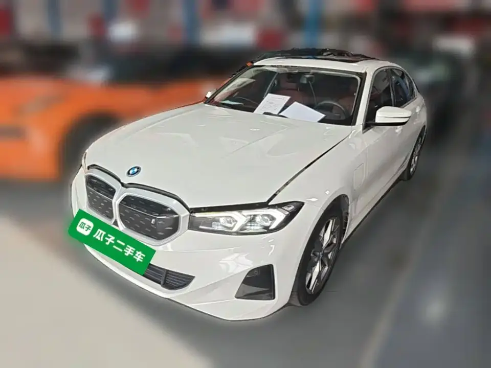 BMW i3 eDrive 35 L 2022