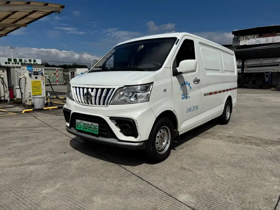 Changan Kaicheng Changan Ruixing EM80 Flat Roof Tailgate 2-seater 60kW 41.86kWh 2022