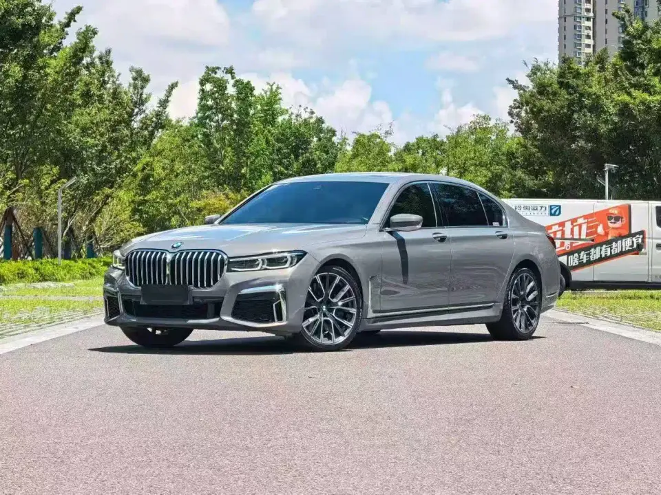 BMW 7 Series Facelift 740Li Leading M Sport Package 2021