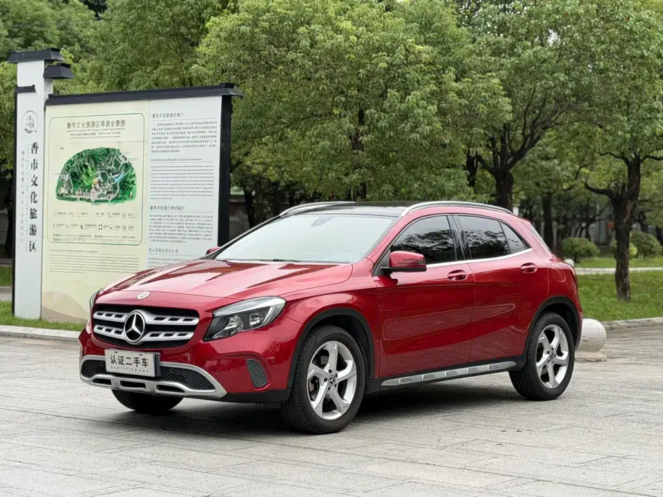 Mercedes-Benz GLA-Class GLA 200 Dynamic 2019