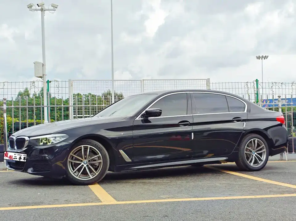 BMW 5 Series 525Li M Sport Package 2020