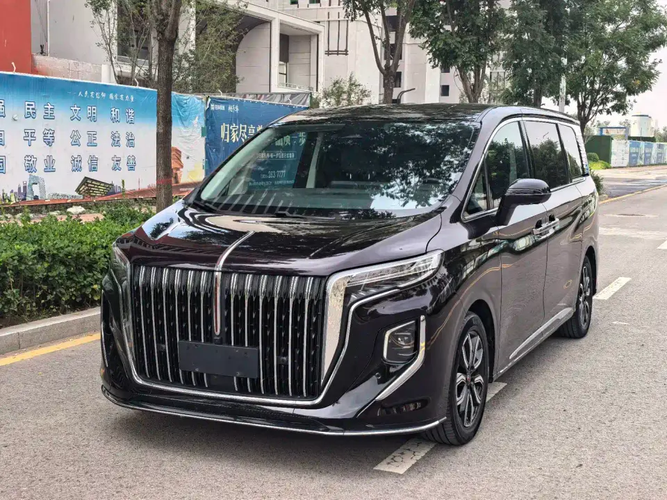 Hongqi HQ9 2.0T Smart Connect Flag Smooth Edition 2023