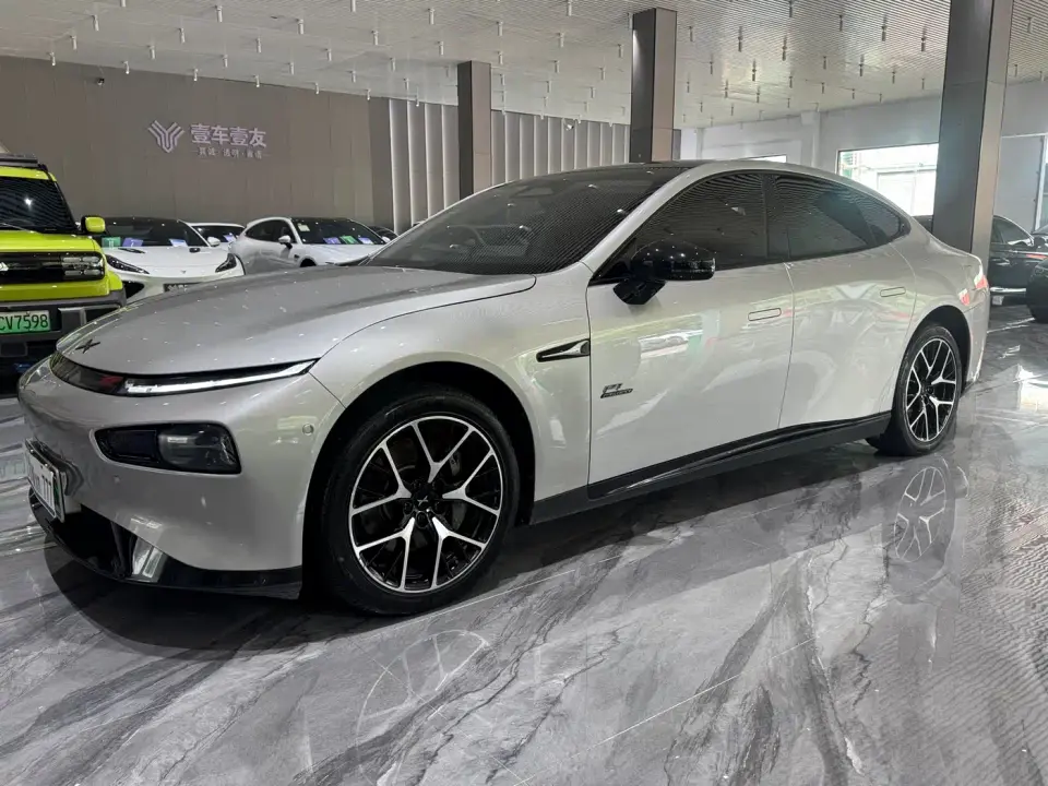 XPeng P7 P7i 610 Max Performance Edition 2023