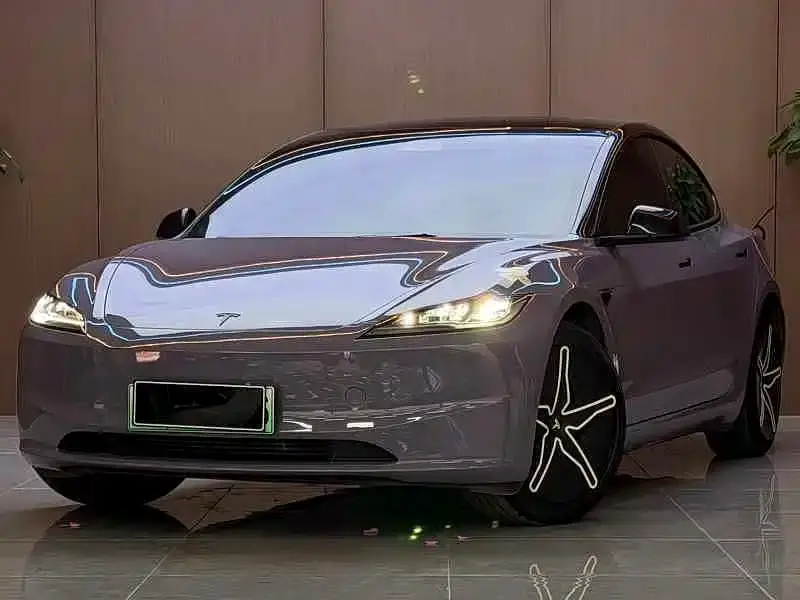 Tesla Model 3 Rear-Wheel Drive 2024