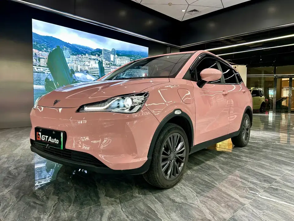 Neta Nezha V Trend 400 Lite Pink Custom Edition 2021