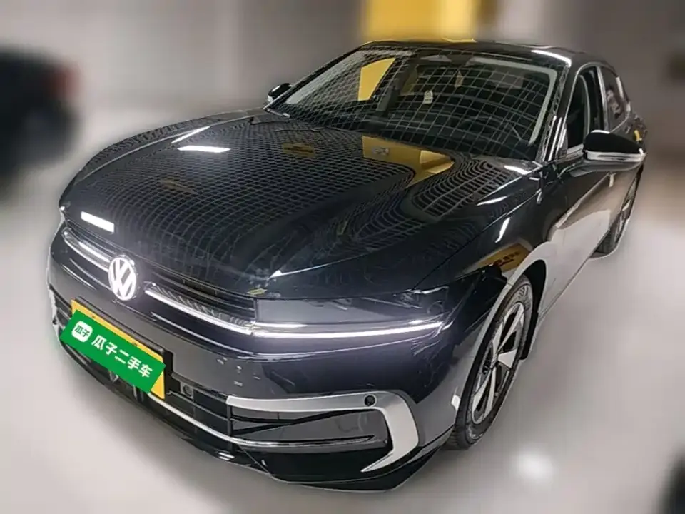 Volkswagen Magotan 300TSI DSG Premium Edition (Eye-catching Package) 2025