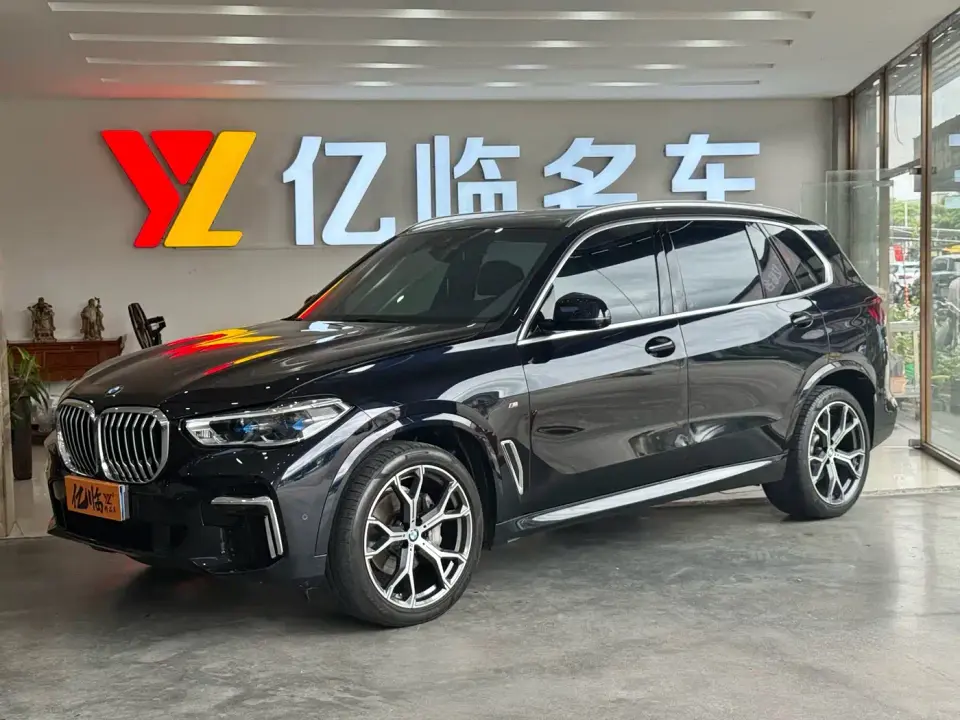 BMW X5 Facelift xDrive 40Li M Sport Package 2023