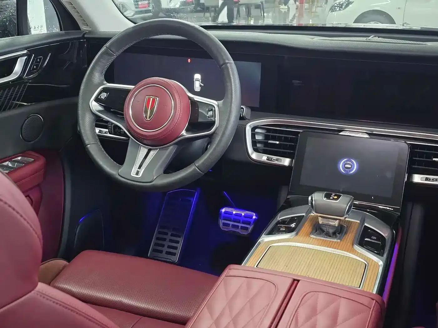Hongqi E-HS9 690km Qi Xiang Edition (6-seater) 2023 — фото 8