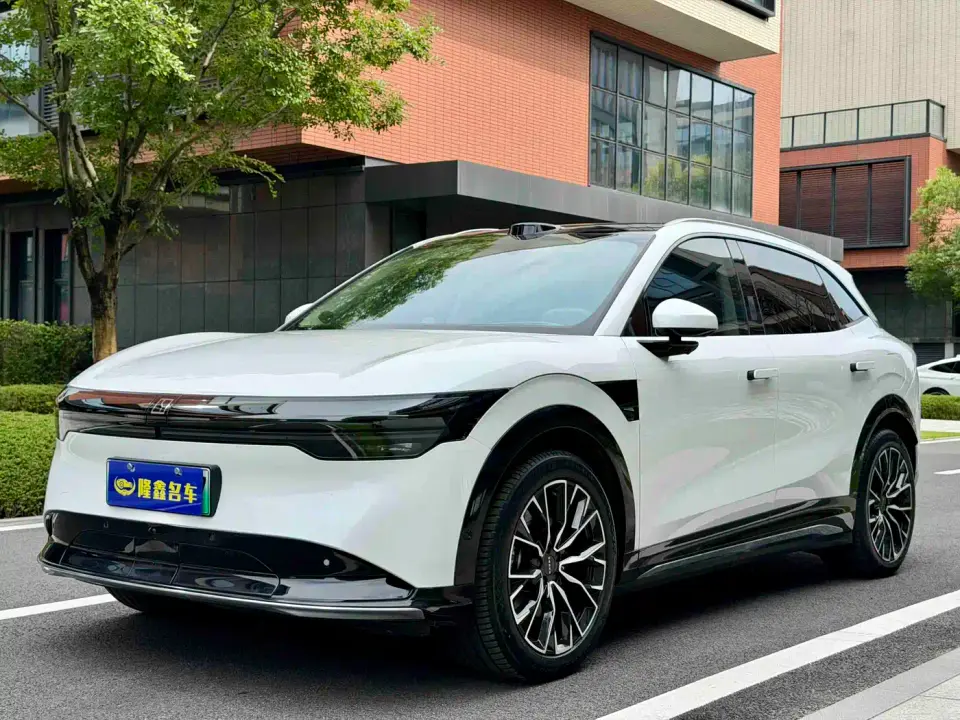 Zeekr 7X Model 75kWh RWD Smart Driving Edition 2025
