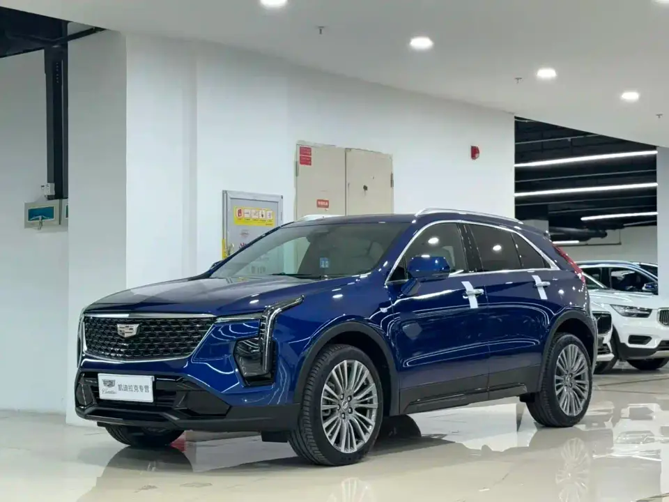 Cadillac XT4 28T 2WD Premium 2024