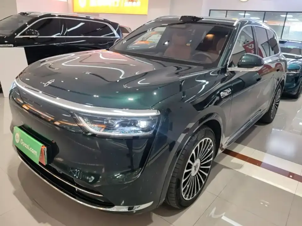 AITO Wenjie AITO M8 Extended Range Ultra 53.4kWh 6-Seater 2025