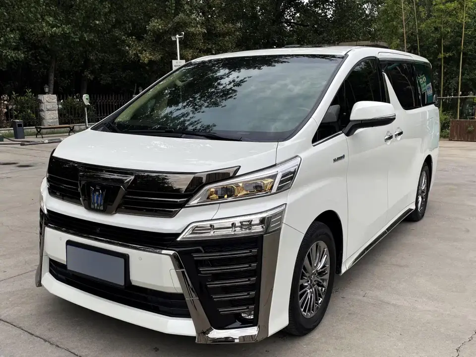 Toyota Vellfire Crown Hybrid 2.5L HV Supreme Edition 2022