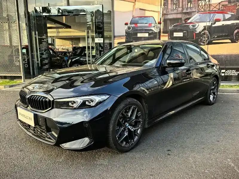 BMW 3 Series 330Li M Sport Night Edition 2025
