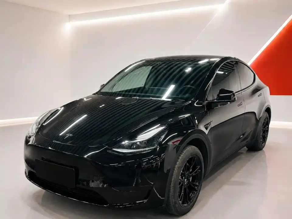 Tesla Model Y Facelift Rear-Wheel Drive Version 2023