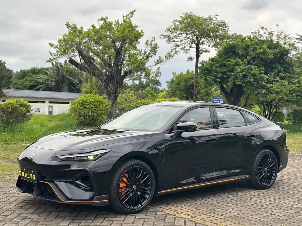 Changan UNI-V 2.0T Sport Version 2025