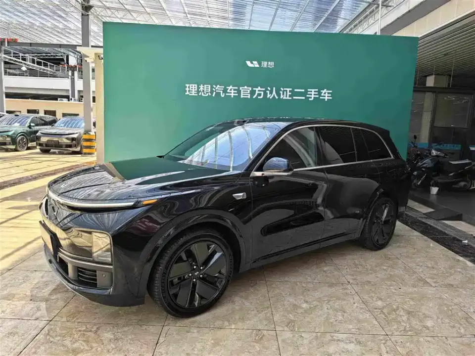 Li Auto Li L8 Max Smart Renewal Edition 2025