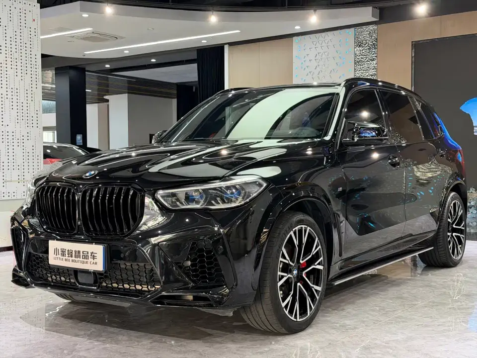 BMW X5 Model xDrive 40Li M Sport Package 2022