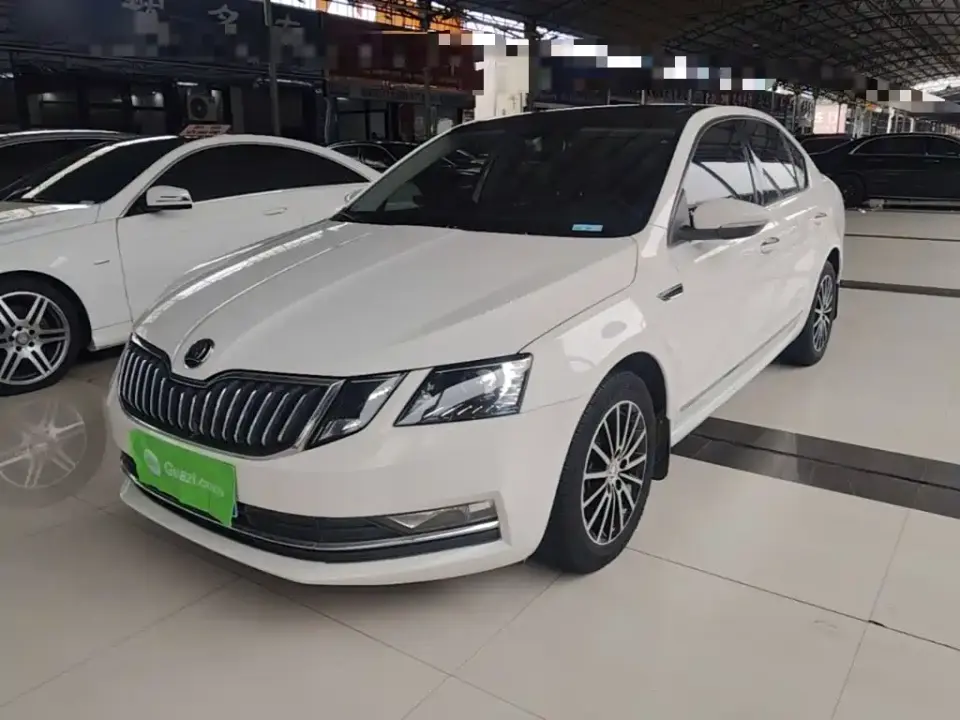 Skoda Octavia 1.5L Automatic Smart Luxury China VI 2020