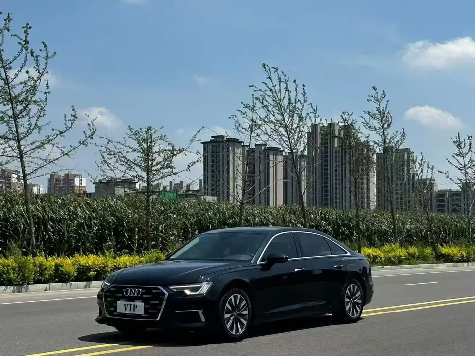 Audi A6L 45 TFSI Premium Elegance 2020