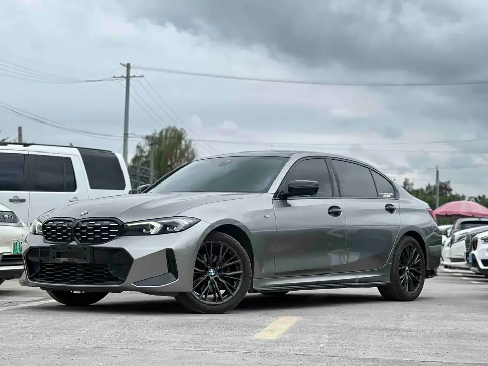 BMW 3 Series 325i M Sport Black Night Package 2023