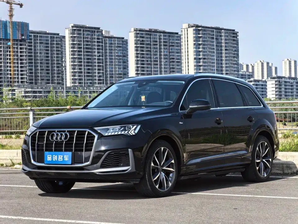 Audi Q7 55 TFSI quattro S line Sport 2023