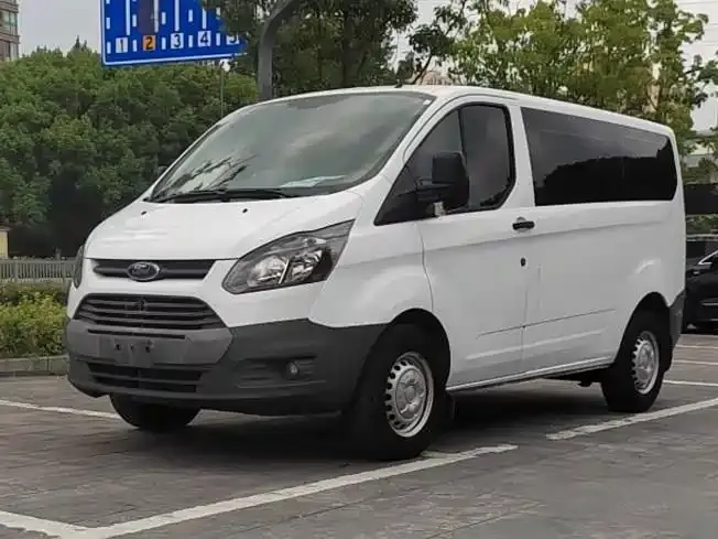 Ford Transit 2.0T Diesel Multi-Purpose Commercial Vehicle Short Wheelbase Low Roof 6-Seater China VI 2021