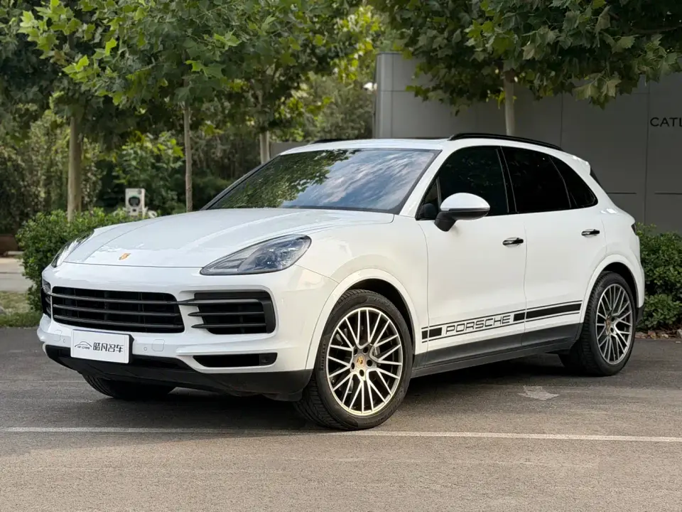 Porsche Cayenne Cayenne 3.0T Platinum Edition 2023