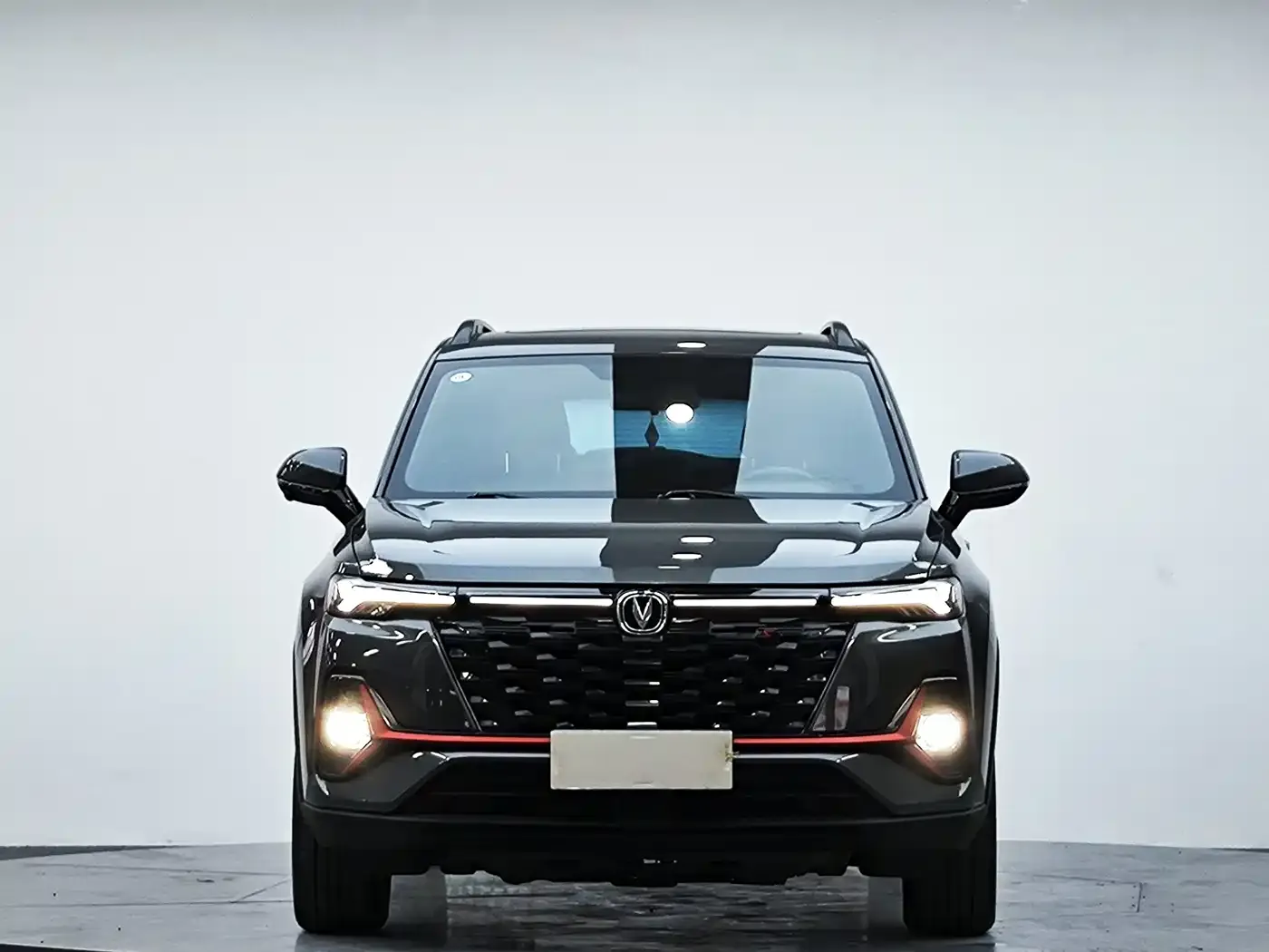 Changan CS35 PLUS Enjoyment Edition 1.4T DCT Luxury 2023 — фото 3