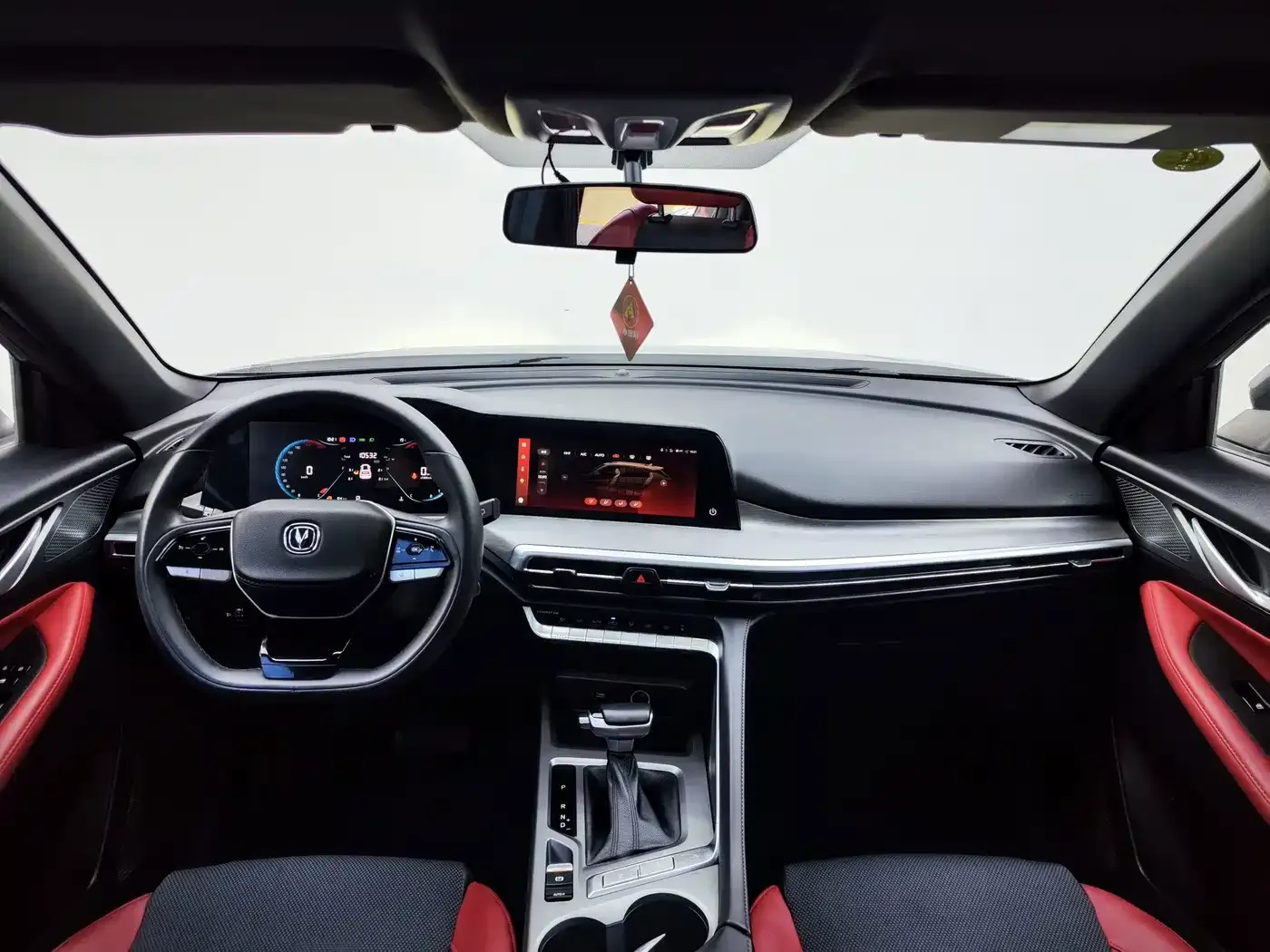 Changan CS35 PLUS Enjoyment Edition 1.4T DCT Luxury 2023 — фото 11