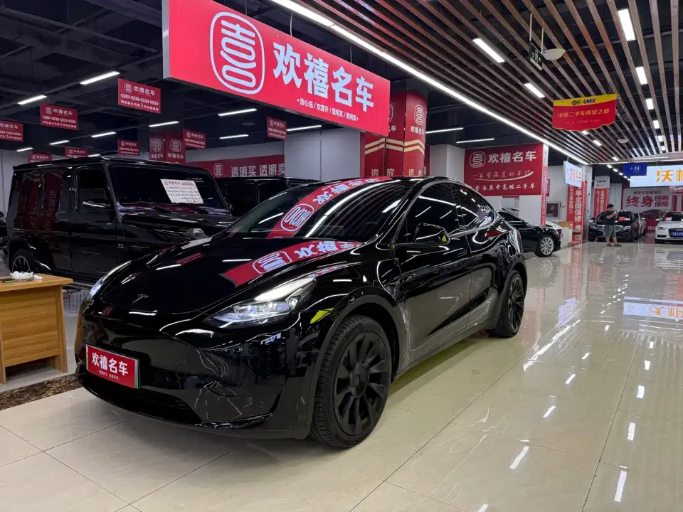 Tesla Model Y Facelift Rear-Wheel Drive Version 2023