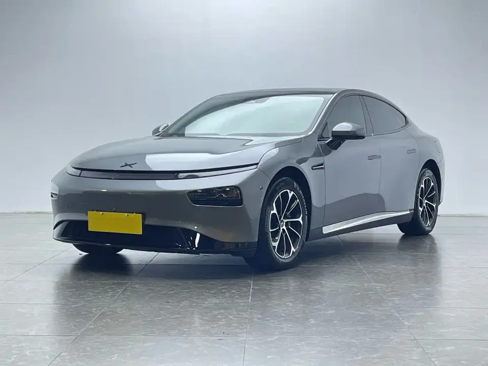 XPeng P7 Model 670N 2021