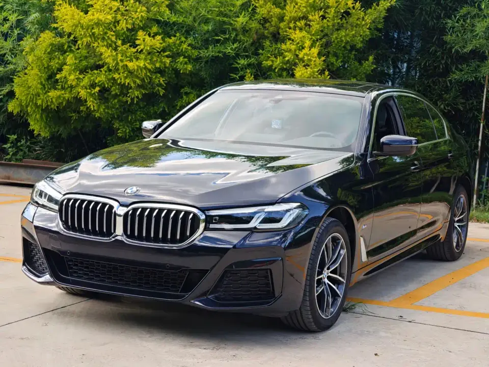 BMW 5 Series 525Li M Sport Package 2024