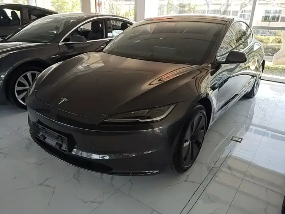 Tesla Model 3 Rear-Wheel Drive 2024