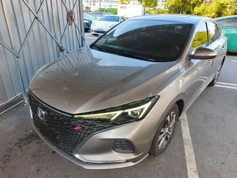 Changan Eado PLUS Blue Whale NE 1.4T GDI DCT Premium 2020