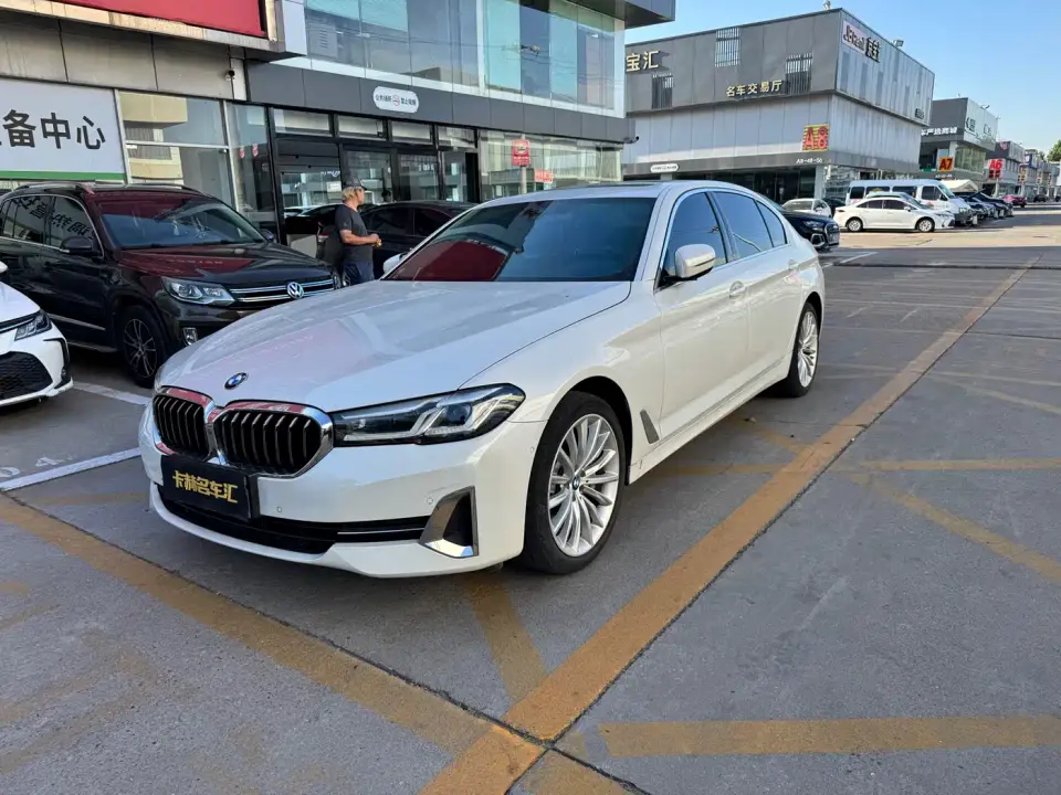 BMW 5 Series Facelift 530Li Premium Luxury Package 2022