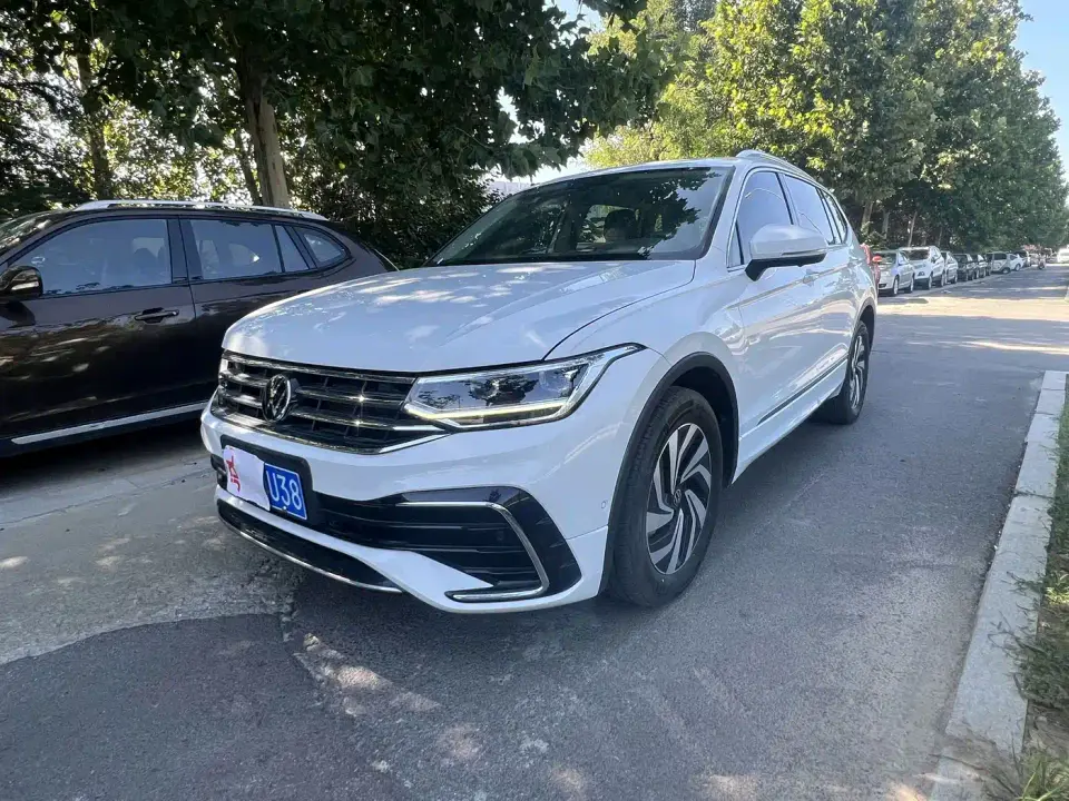 Volkswagen Tiguan L 330TSI Automatic 2WD R-Line Premium Enjoyment Edition 2024
