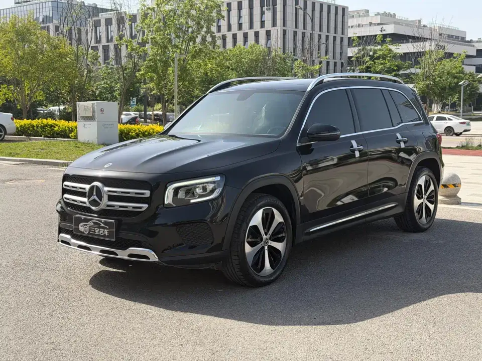 Mercedes-Benz GLB-Class Model GLB 200 Fashion Edition 2022