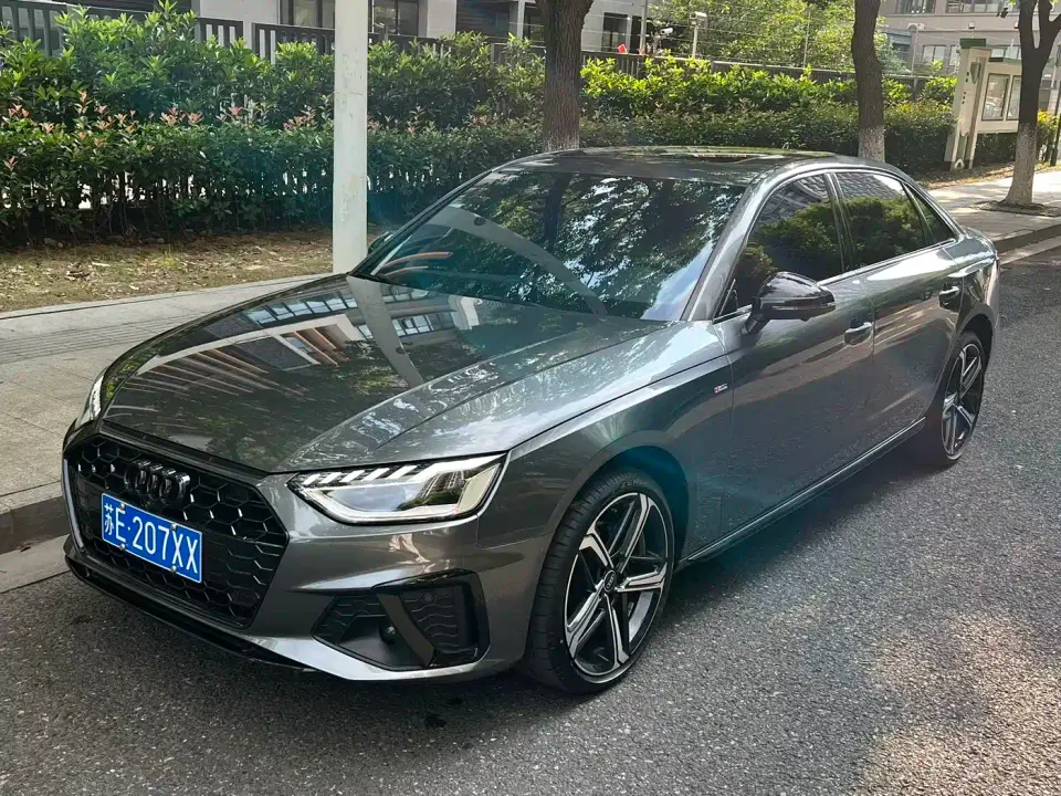 Audi A4L 2 Million Celebration Edition 40 TFSI Luxury Dynamic 2025