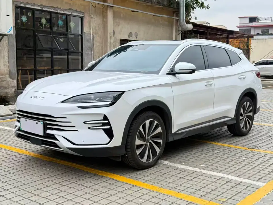 BYD Song PLUS PHEV Glory Edition DM-i 110km Flagship PLUS 2023