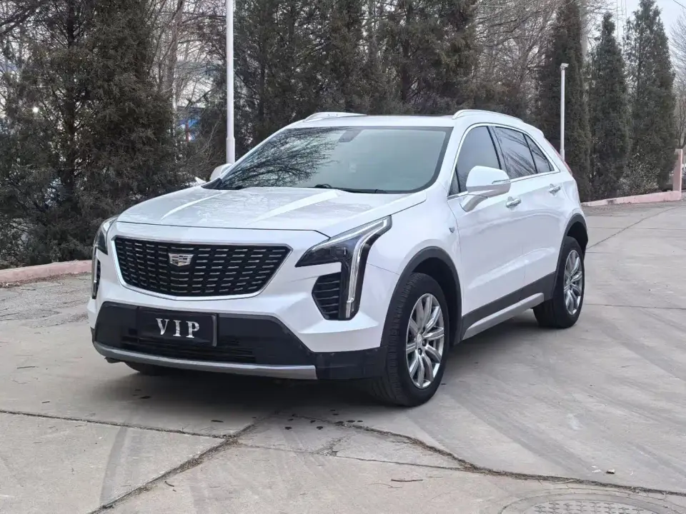 Cadillac XT4 28T FWD Leading Edition 2019