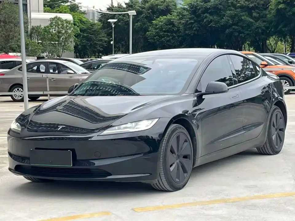 Tesla Model 3 Rear-Wheel Drive 2024