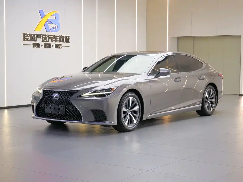Lexus LS 500h Excellence Edition 2022